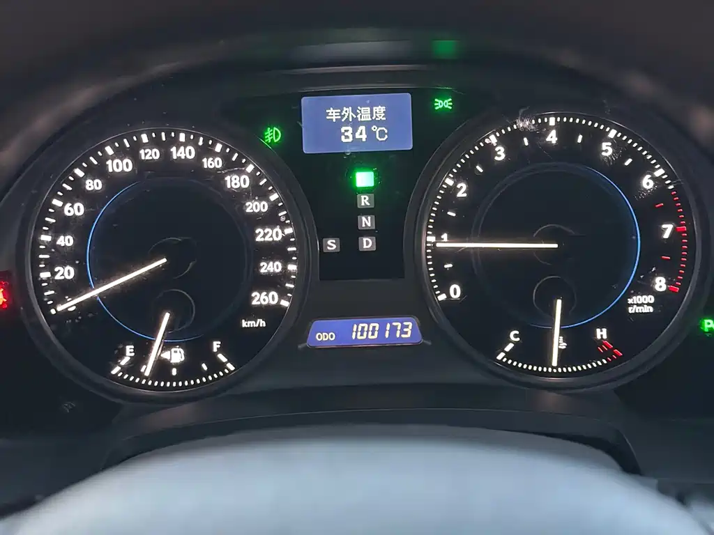 Lexus IS — миниатюра 11