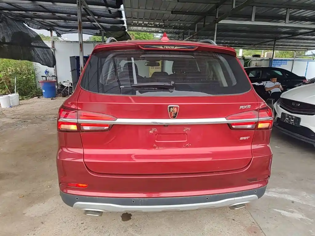Roewe RX5 — миниатюра 6