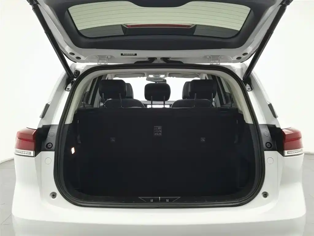 CHANGAN CHANGAN AUCHAN X7 PLUS