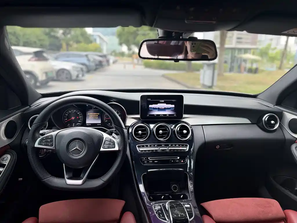 Mercedes-Benz C-Class — миниатюра 12