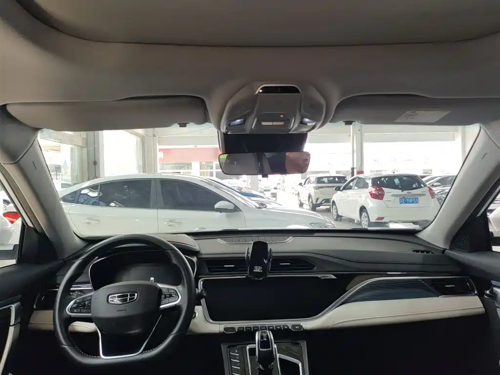 Geely Atlas (Boyue) 2022 Bo Plus X 1.8TD DCT Smart Supreme Type