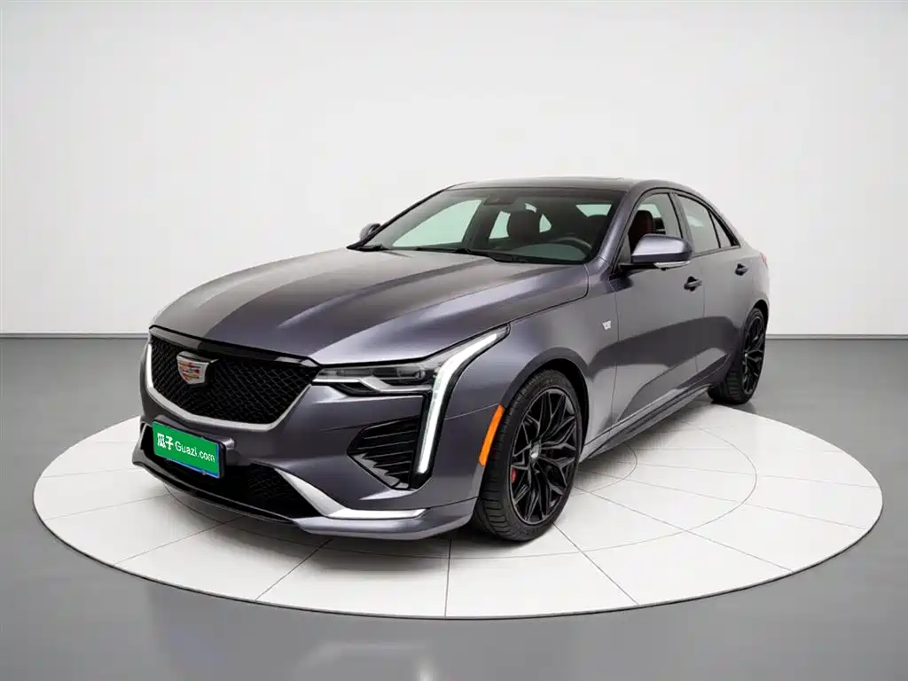 Cadillac CT4 2021
