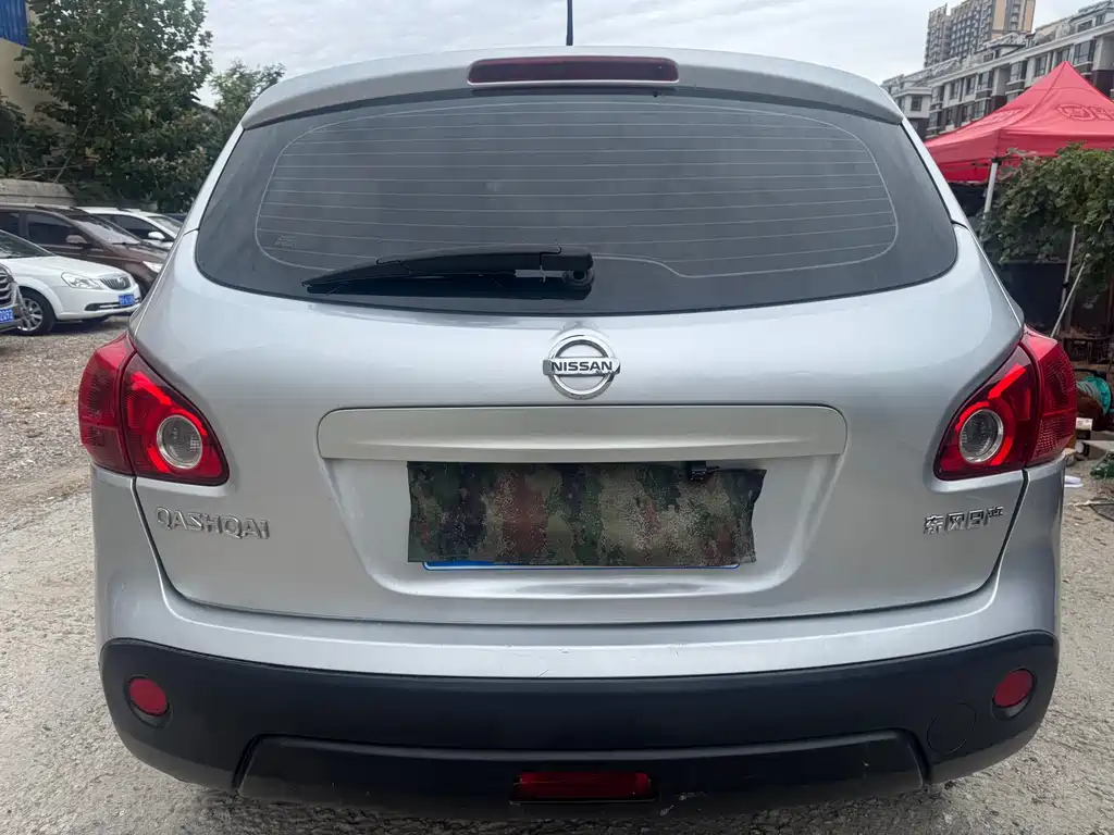 Nissan Qashqai — миниатюра 5