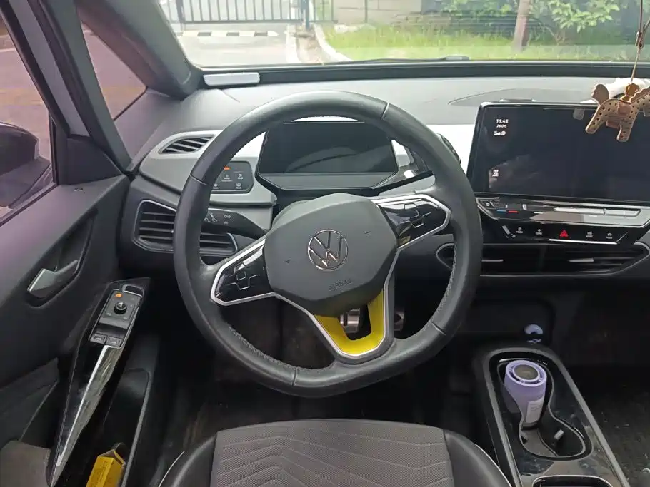 Volkswagen ID.3 — миниатюра 15