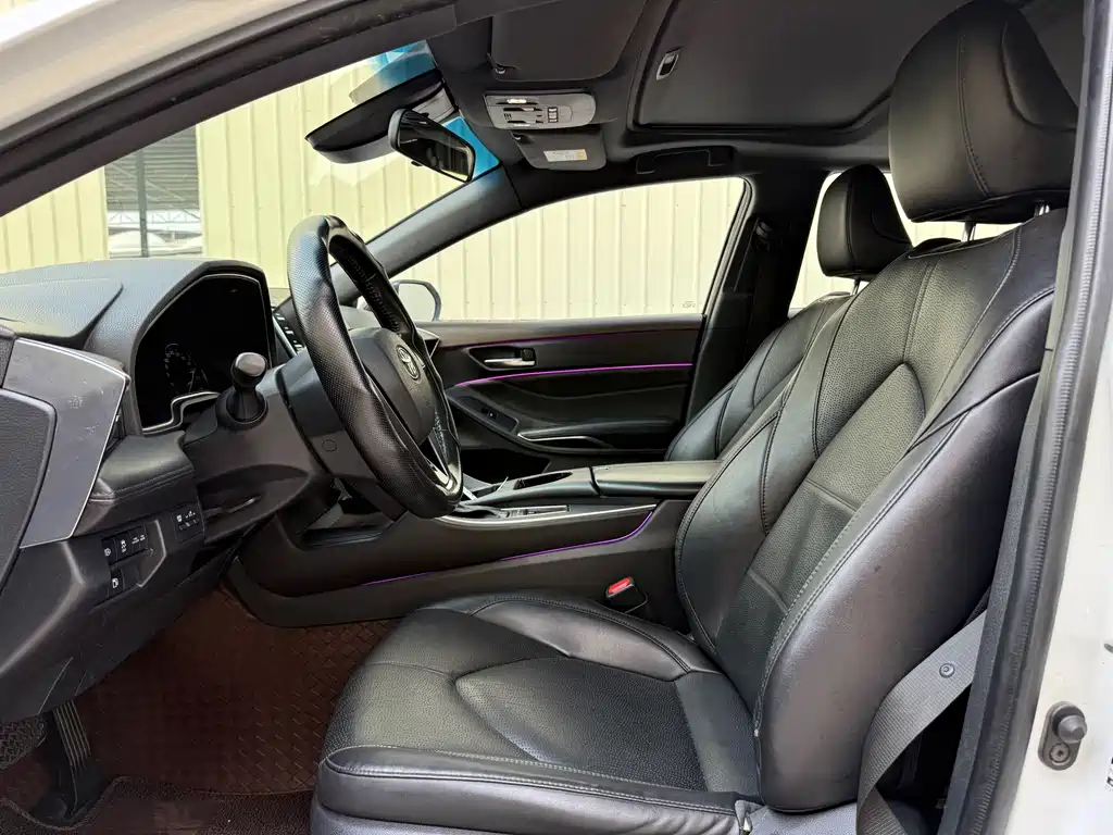 Toyota Avalon — миниатюра 14
