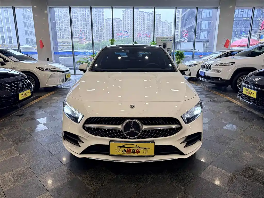 Mercedes-Benz A-Class — миниатюра 2