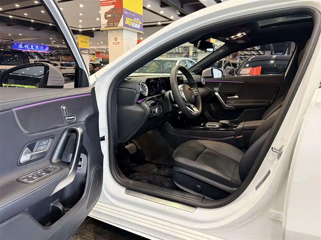 Mercedes-Benz A-Class — миниатюра 4
