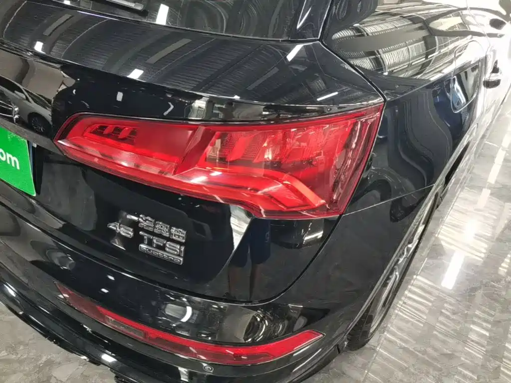 Audi Q5L — миниатюра 8