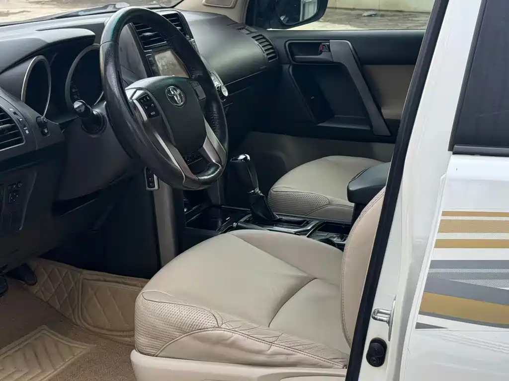 Toyota Prado (Import) — миниатюра 5