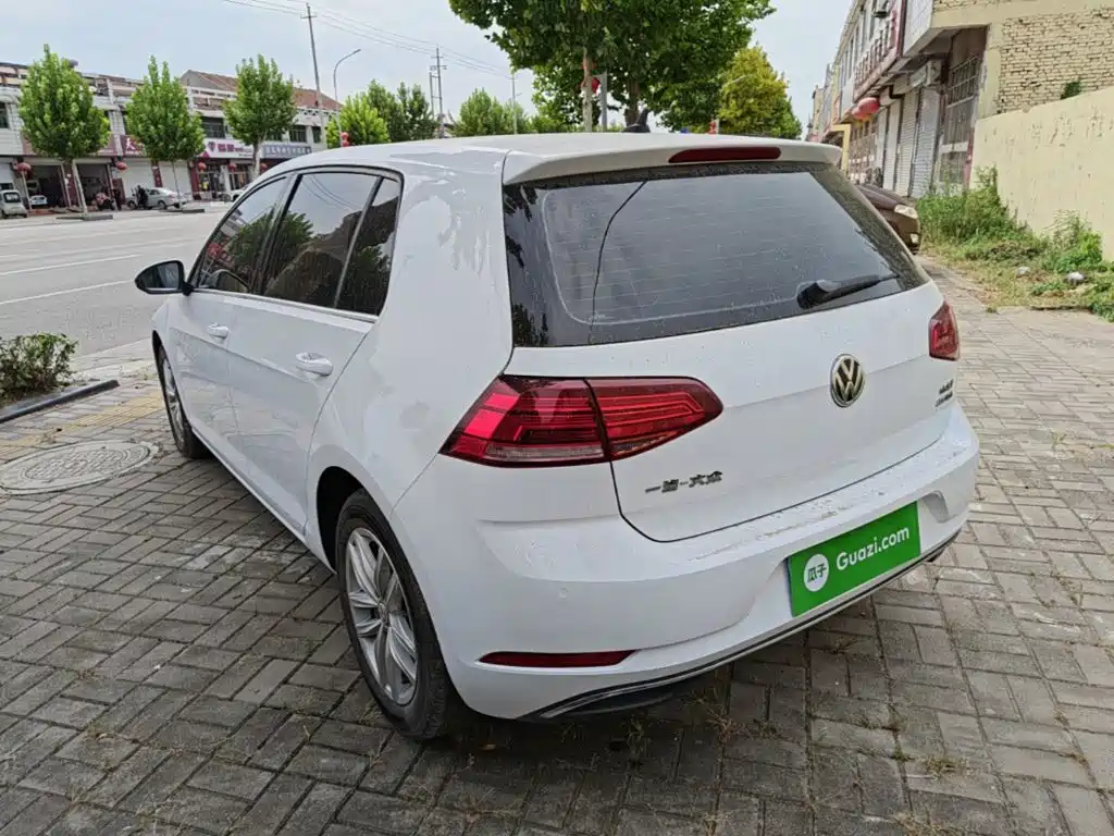 Volkswagen Golf — миниатюра 5