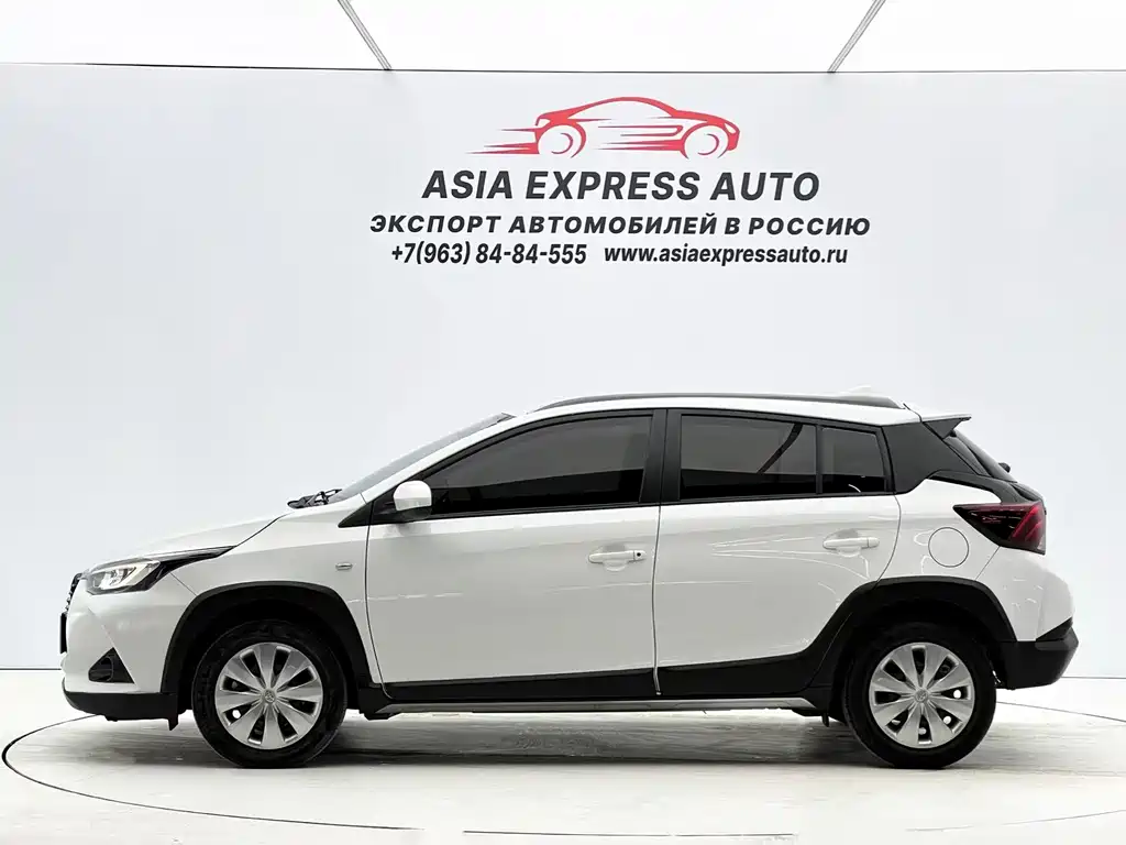 TOYOTA YARIS L ZHIXUAN