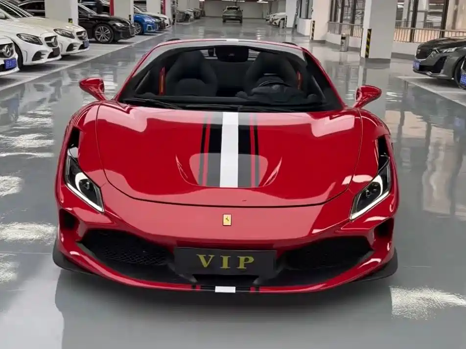 Ferrari F8 — миниатюра 2