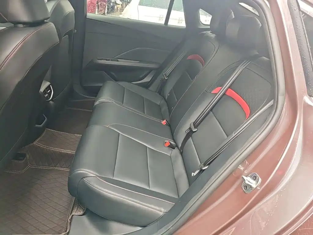 MG MG5 — миниатюра 17