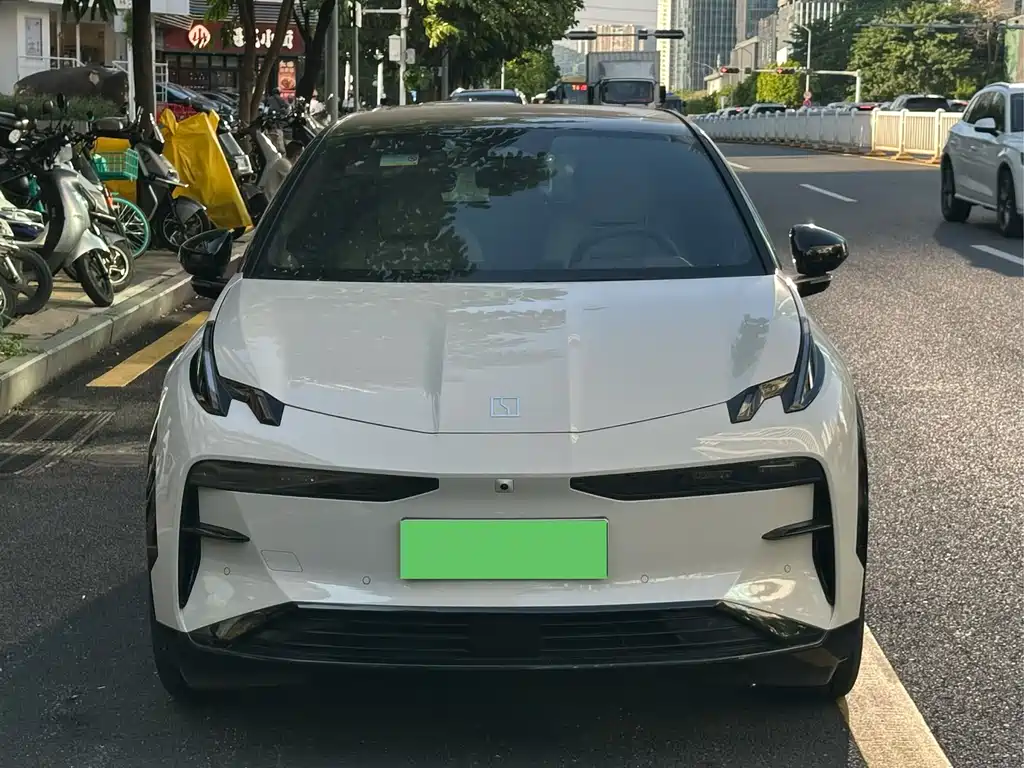 Zeekr X — миниатюра 2