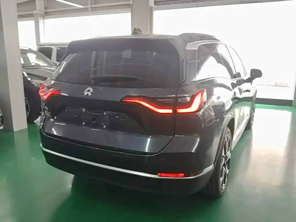 NIO ES8 — миниатюра 7