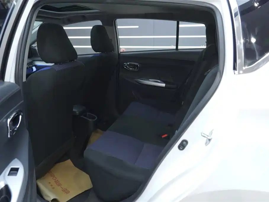 TOYOTA YARIS L ZHIXUAN