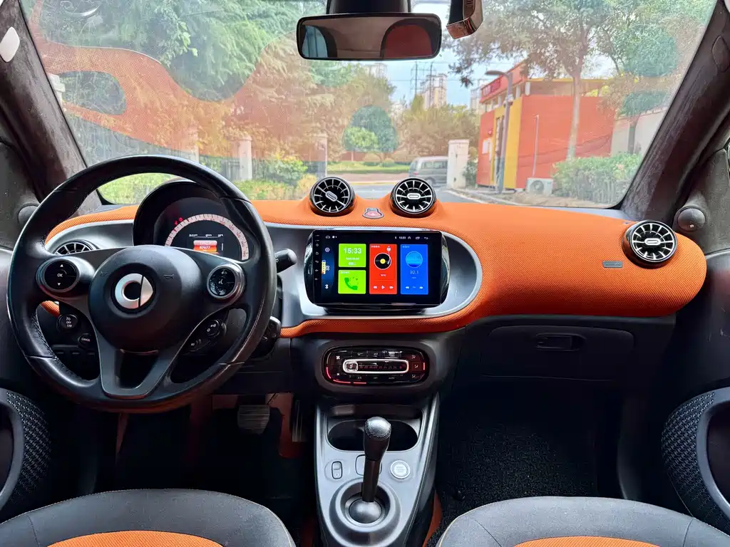 smart Smart Fortwo — миниатюра 12