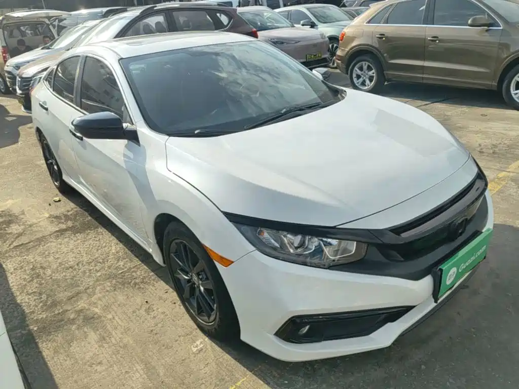 Honda Civic — миниатюра 4