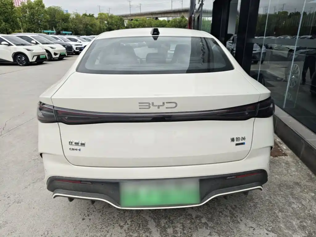 BYD Seal 06 — миниатюра 6