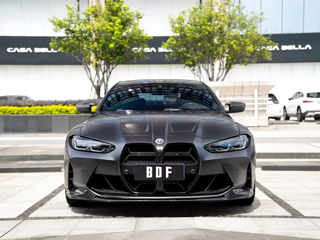 BMW M4 — миниатюра 2