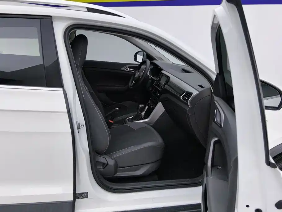 Volkswagen T-Cross 1.5L Auto Comfort Edition, фото 8