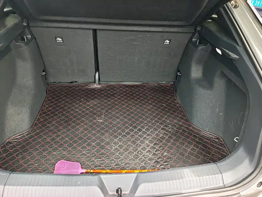 Volkswagen ID.4 Crozz — миниатюра 4