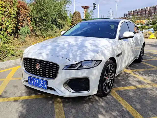 JAGUAR  XFL 2023