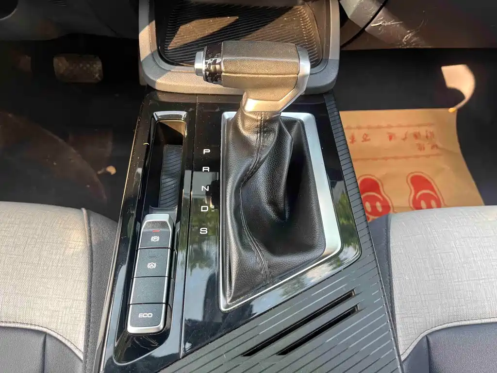 Baojun RM-5 — миниатюра 8