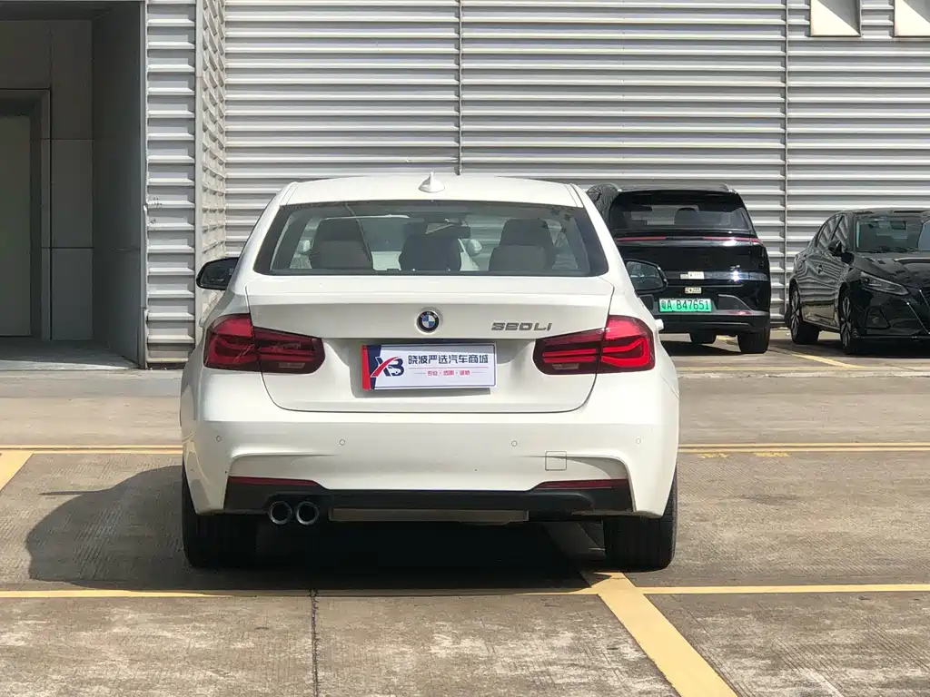 BMW 3 Series — миниатюра 5