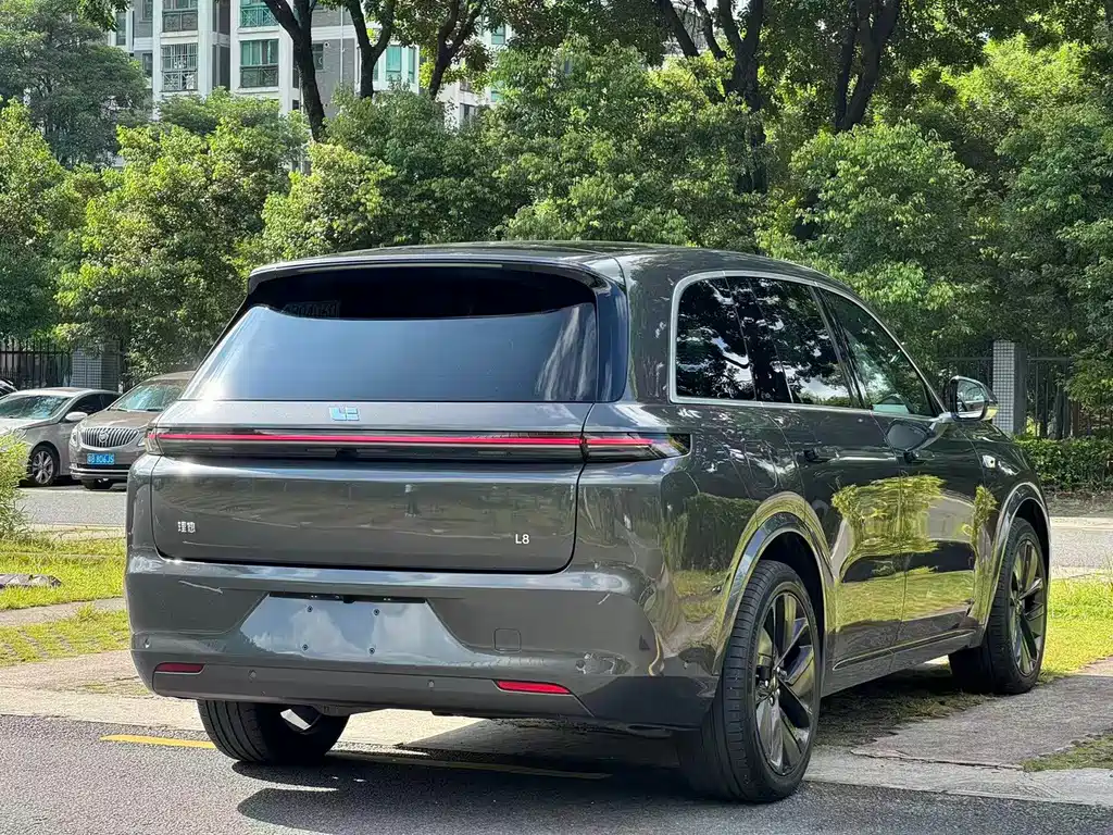 Li Auto Li L8 — миниатюра 13