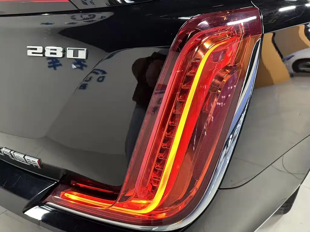 Cadillac XTS — миниатюра 14
