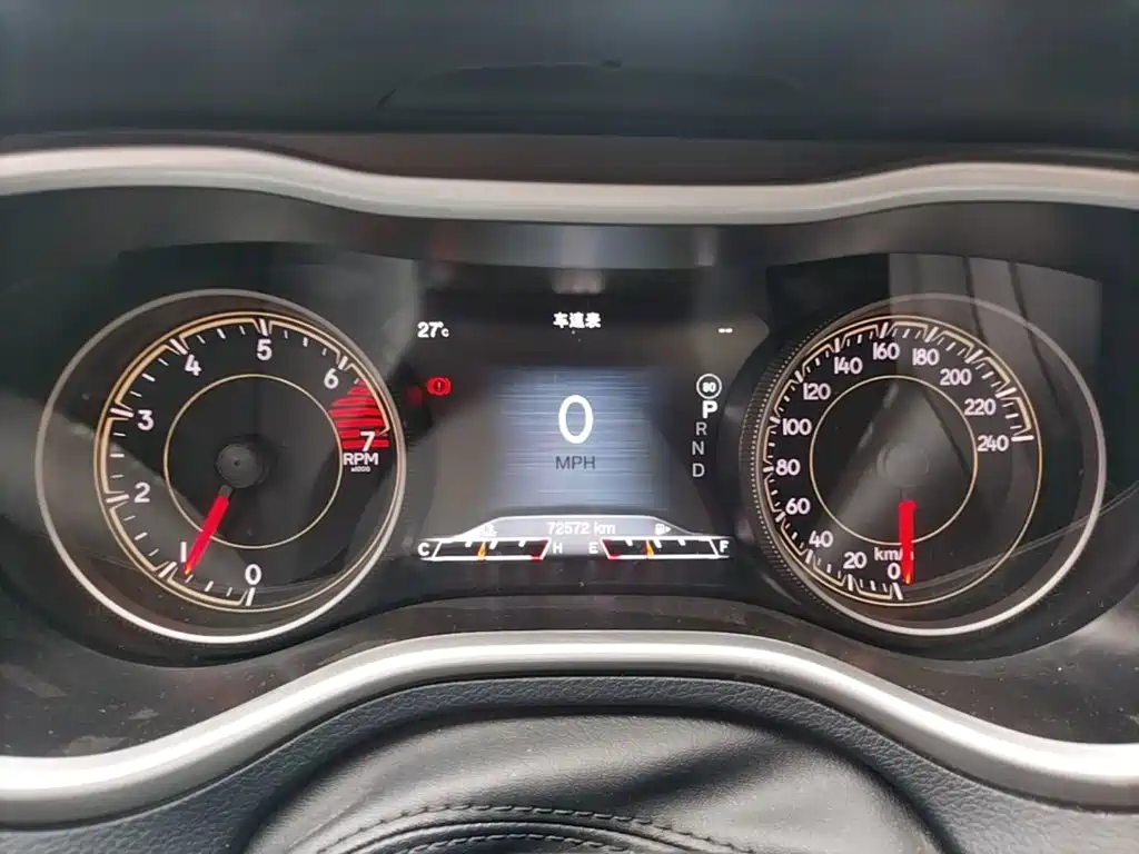 Jeep Cherokee — миниатюра 12