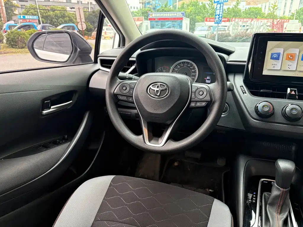 Toyota Corolla — миниатюра 11