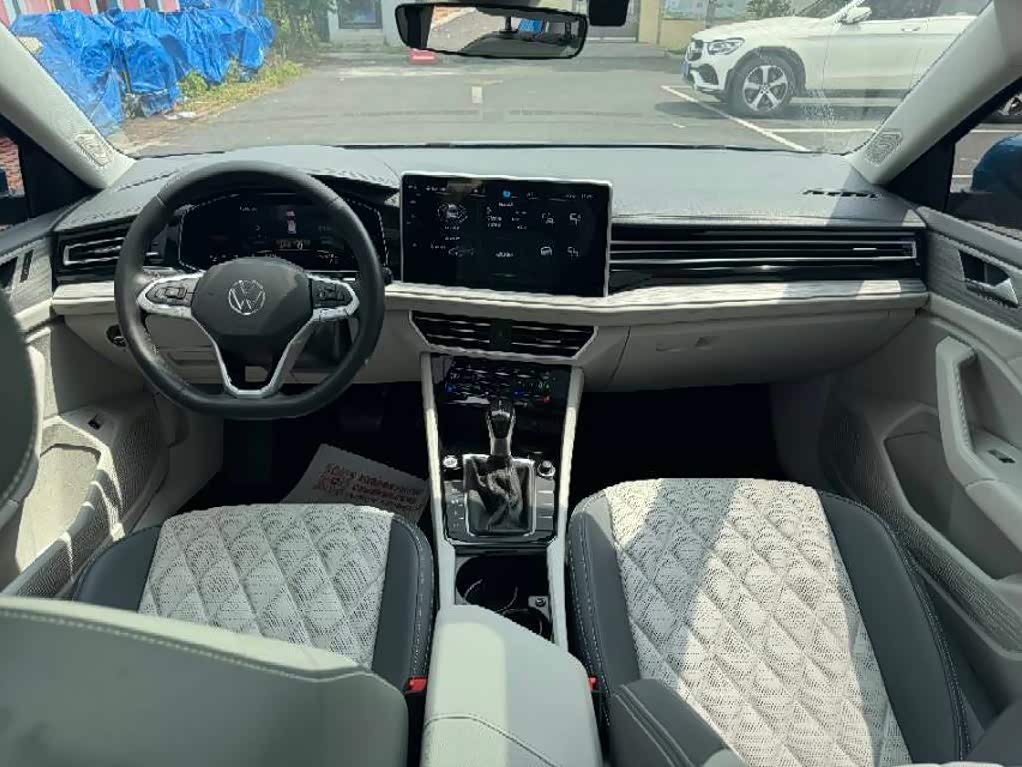 Jetour Jetour X70 PLUS 1.4 л 2022 г. Голубой, пробег 34000 км