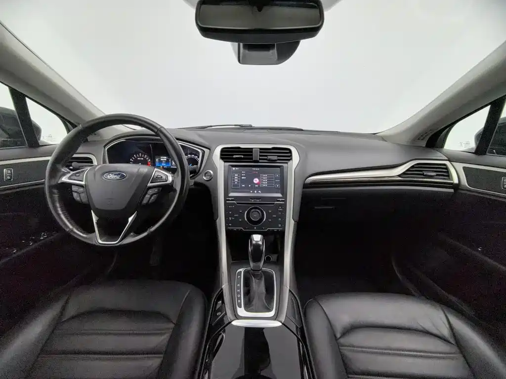 Ford Mondeo — миниатюра 5