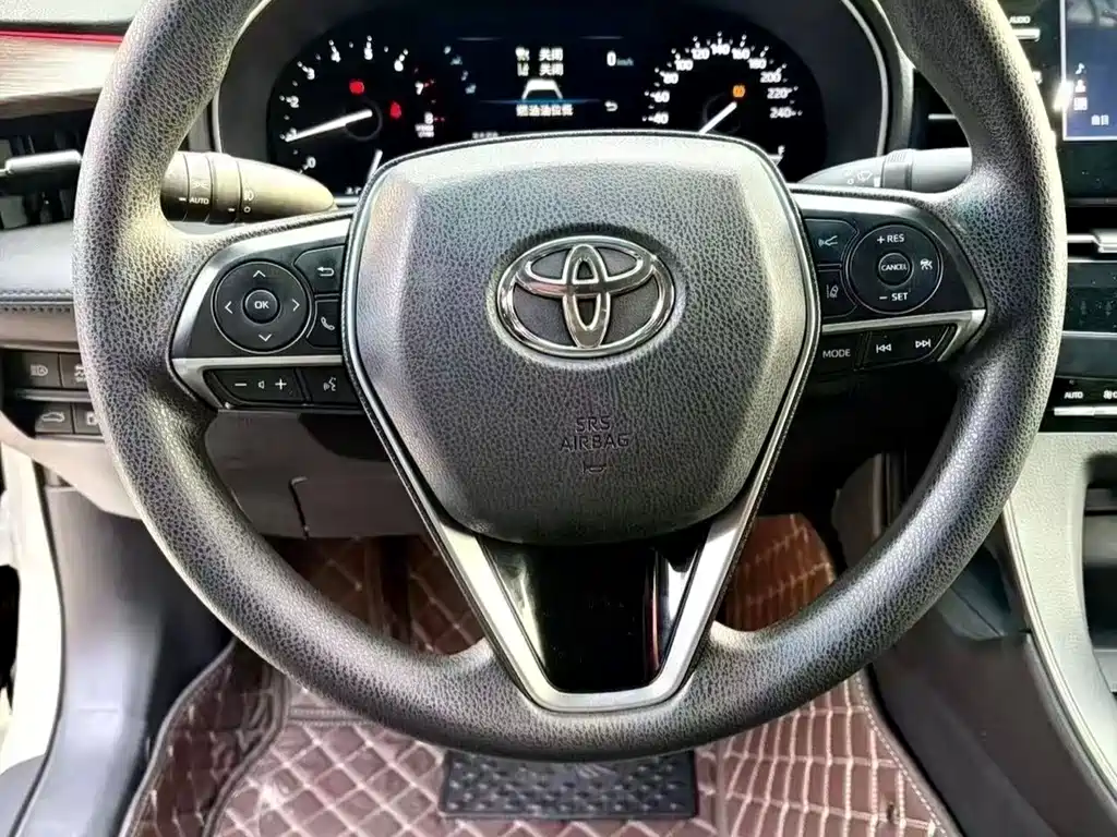 TOYOTA ASIAN DRAGON