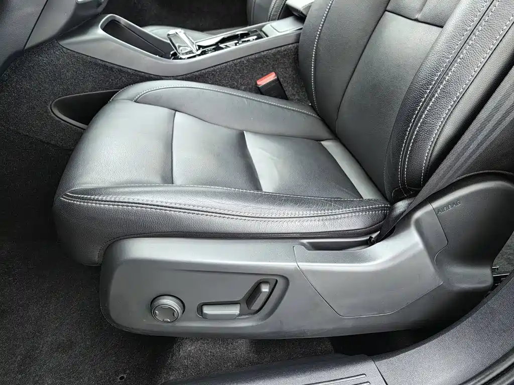 Volvo XC40 — миниатюра 20
