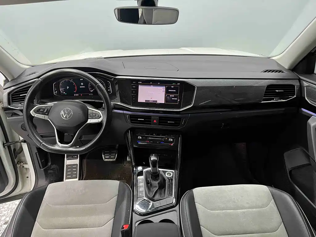 Volkswagen X — миниатюра 10