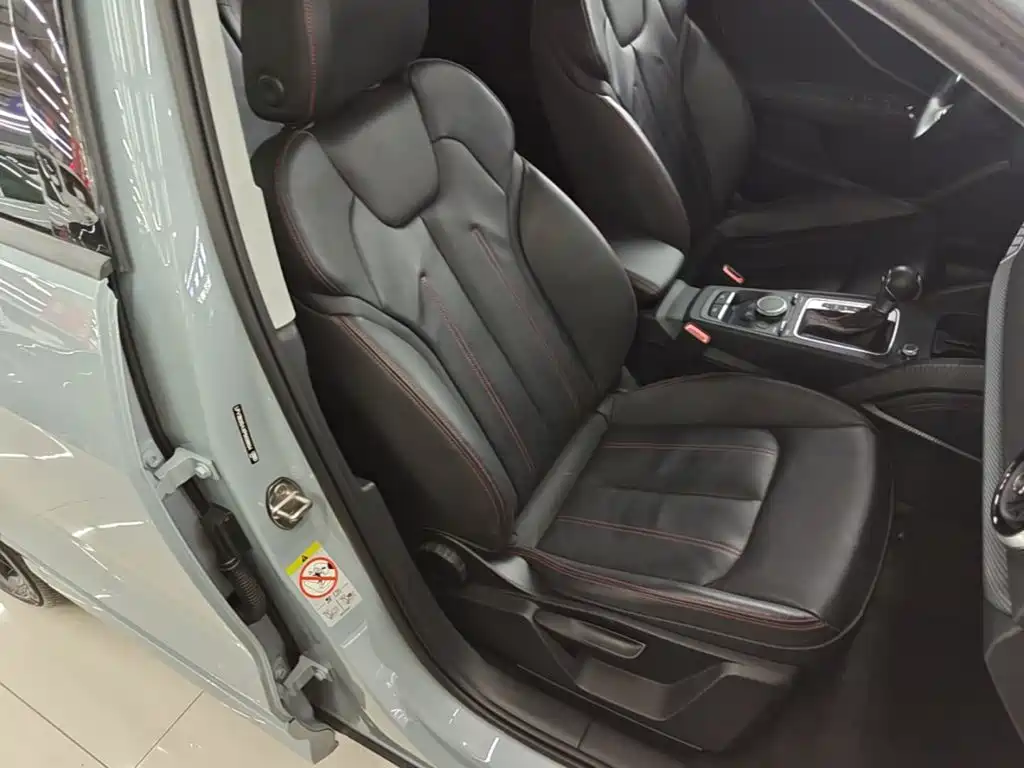Audi Q2L — миниатюра 25
