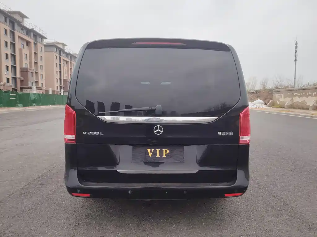 MERCEDES-BENZ V CLASS