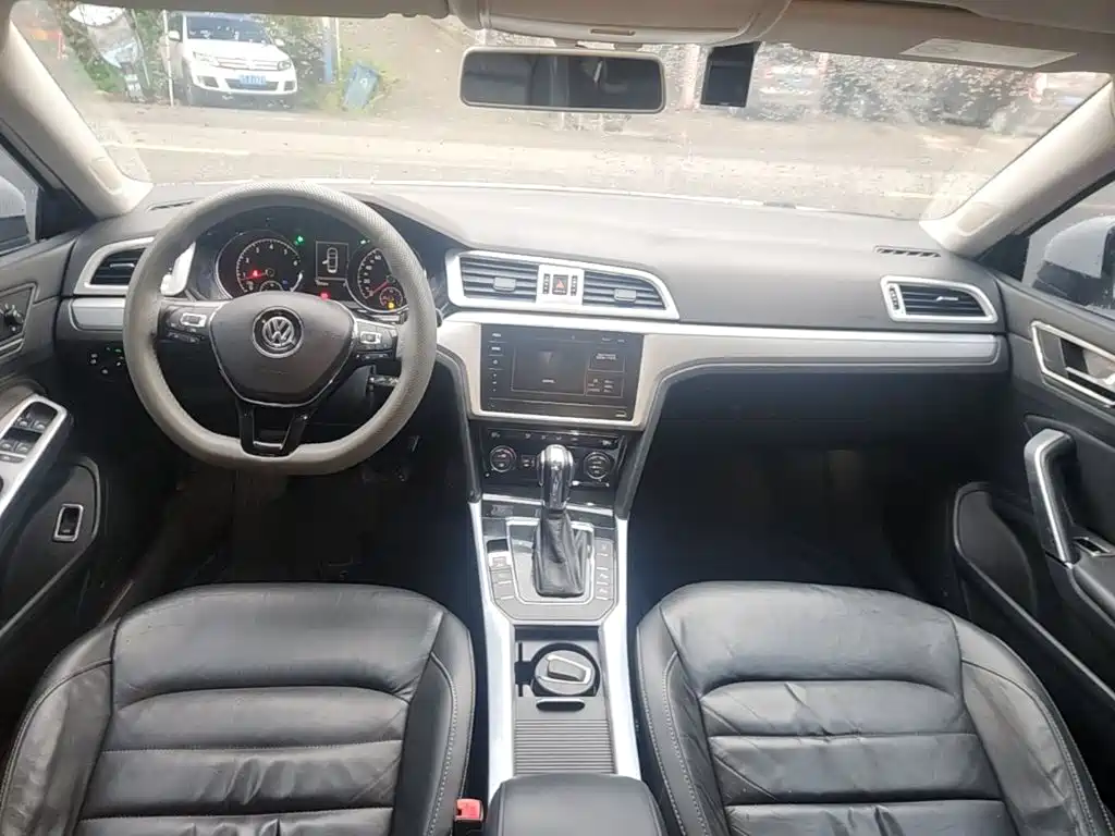 Volkswagen Lamando — миниатюра 10