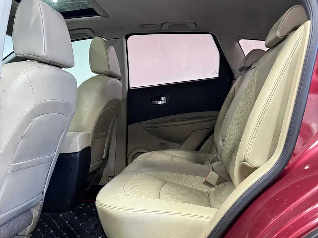 Nissan Qashqai — миниатюра 9
