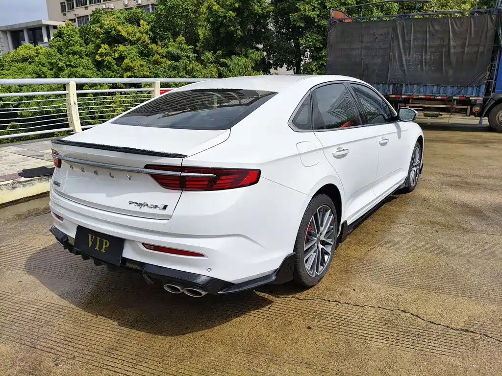 GEELY AUTOMOBILE XINGRUI