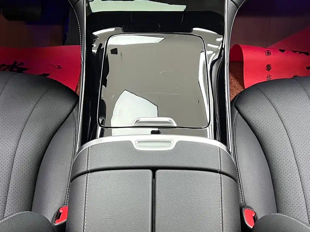 Mercedes-Benz EQE — миниатюра 26