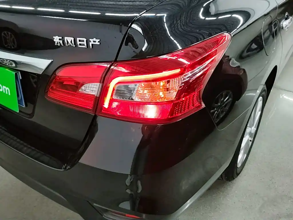 Nissan Sylphy — миниатюра 8