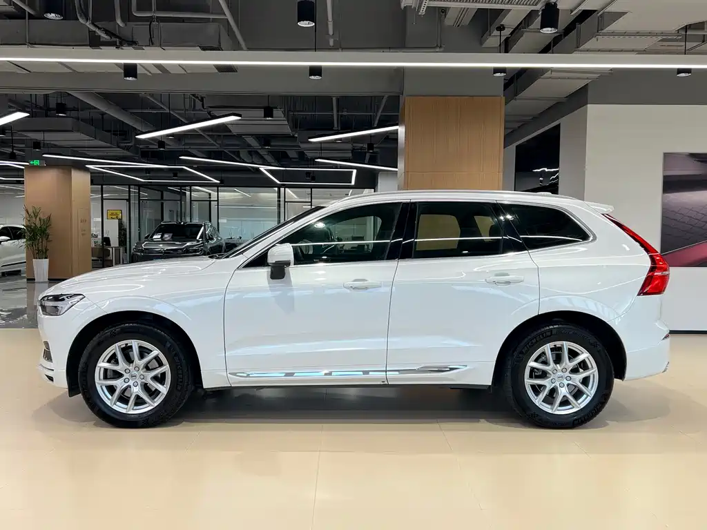 Volvo XC60 — миниатюра 3