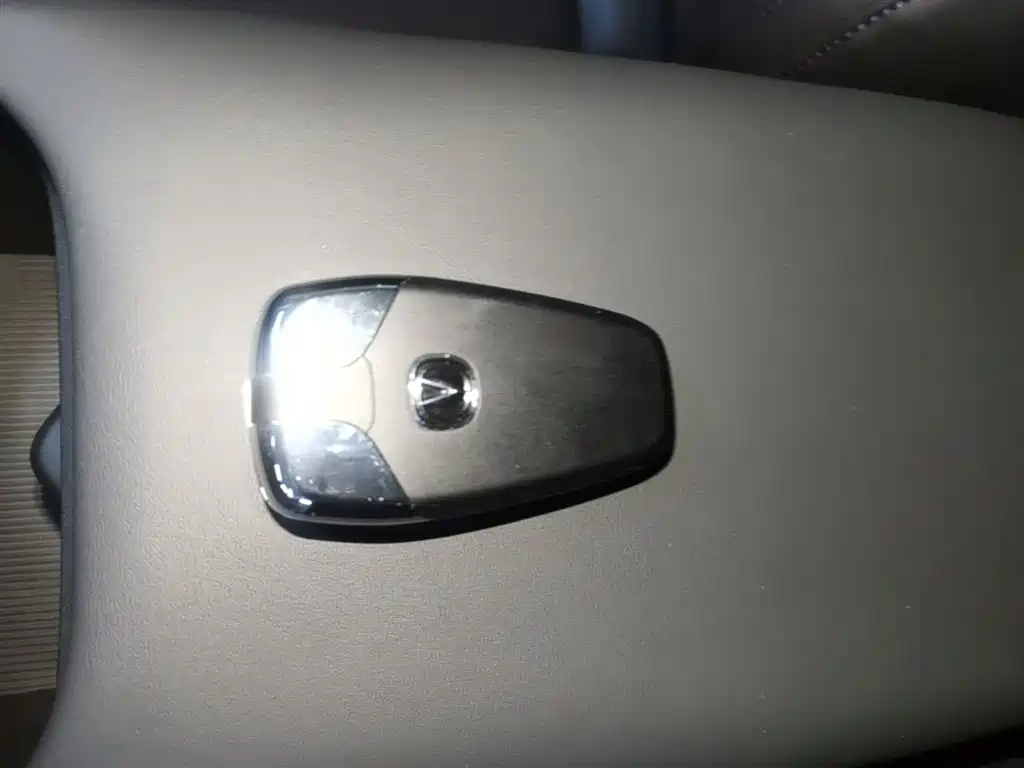 Changan Eado 2025 1.5T 500Bar Luxury