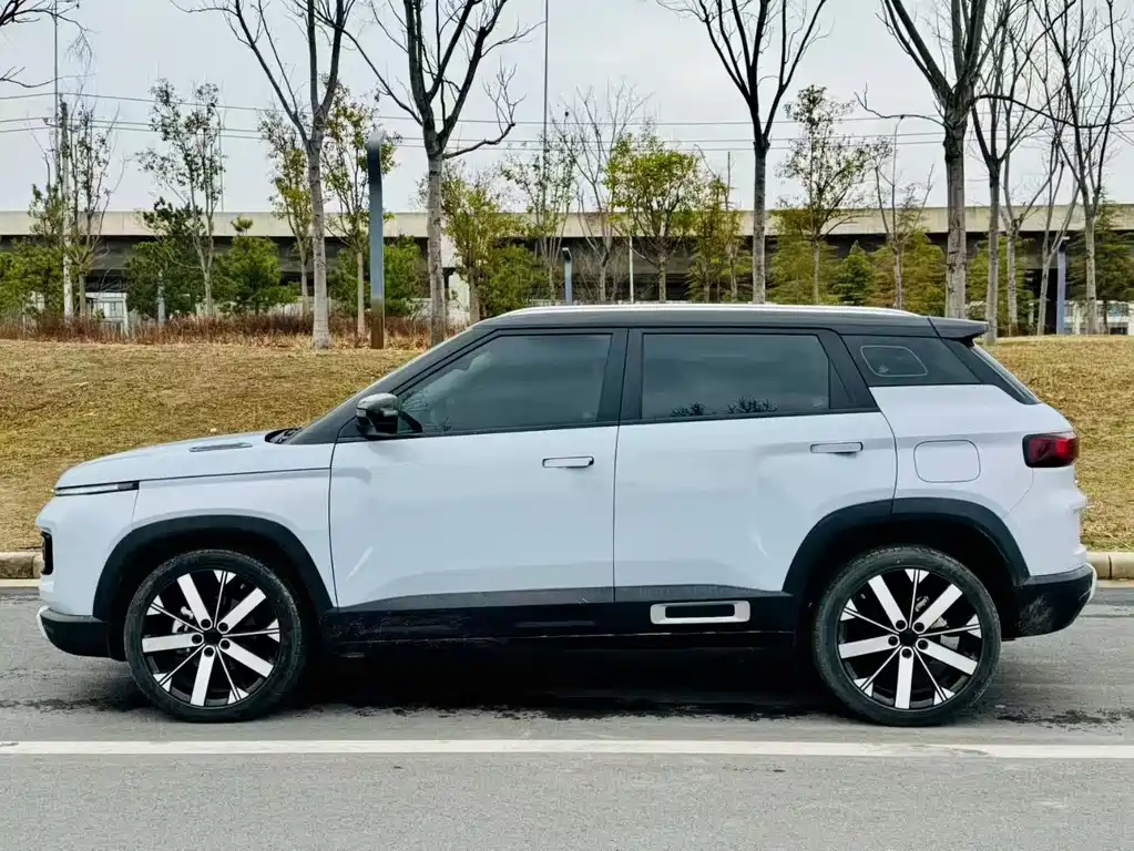 GEELY AUTOMOBILE GEELY ICON