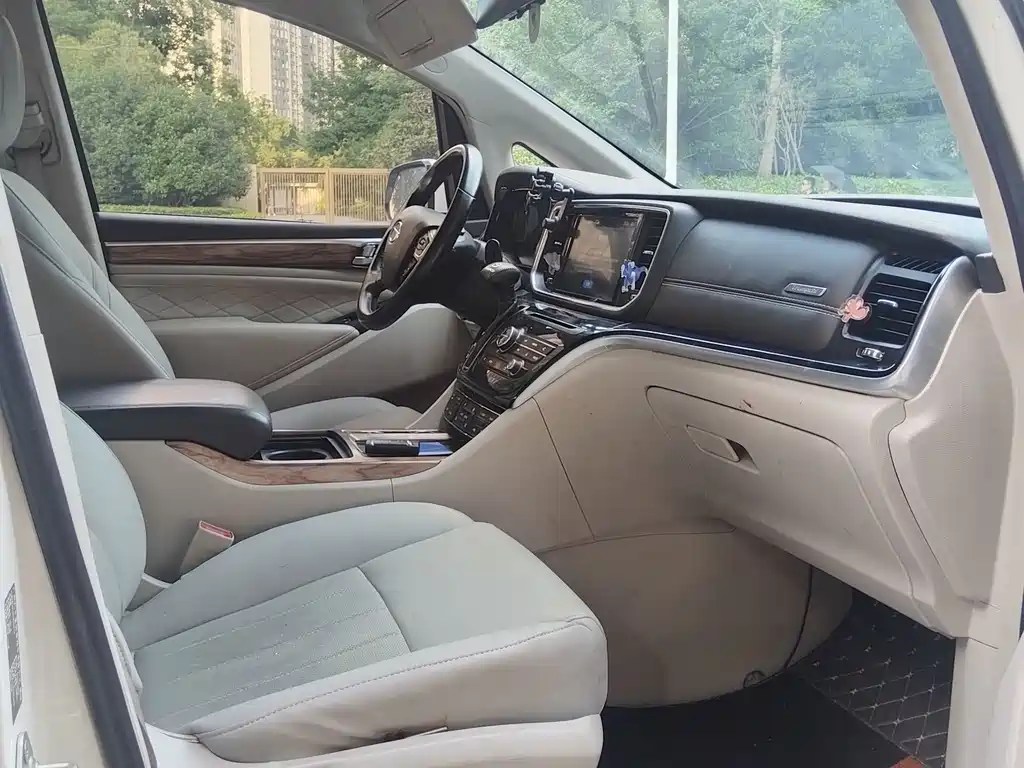 GAC Motor Trumpchi M8 — миниатюра 7
