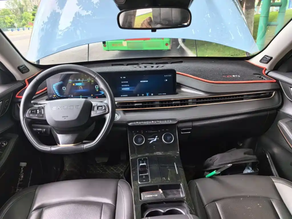 Exeed Zhaofeng C-DM — миниатюра 10